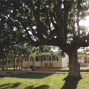 Micanovi Dvori Mobile Village Zrmanja Park za odmor
