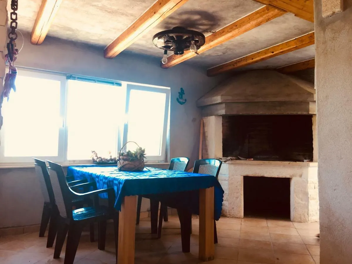 Dama Apartment Obrovac Croatia